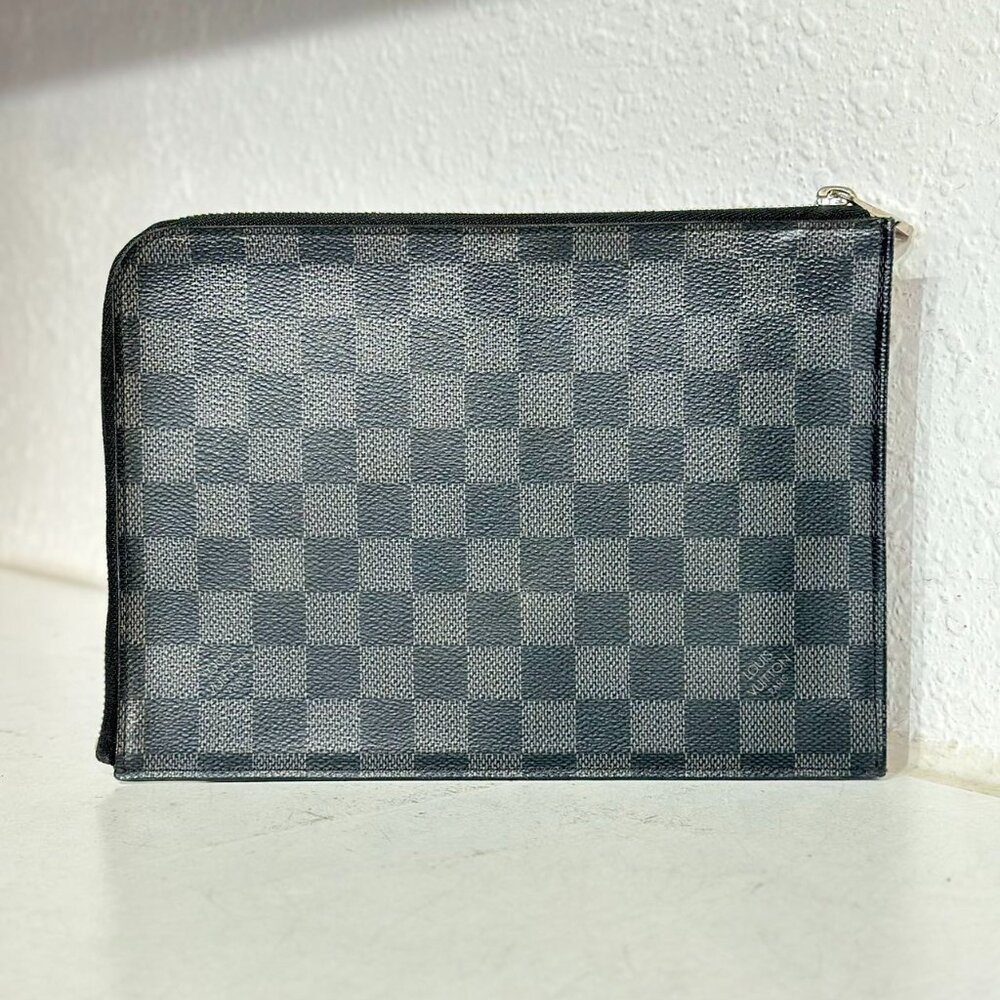 Louis Vuitton Damier Ebene Clutch